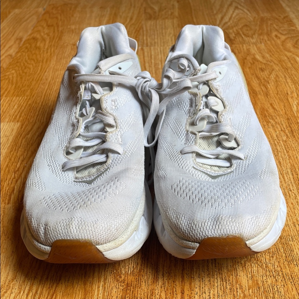 Hoka One One Elevon - Picture 5 of 10